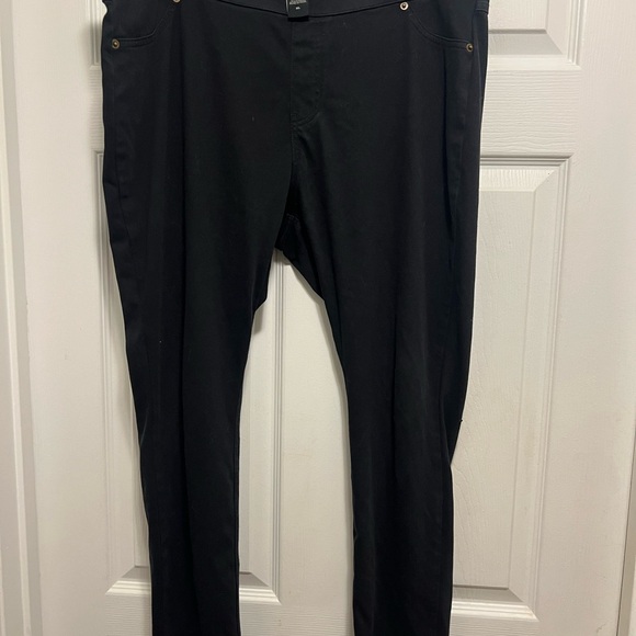 Women’s Black Pants - Picture 2 of 3